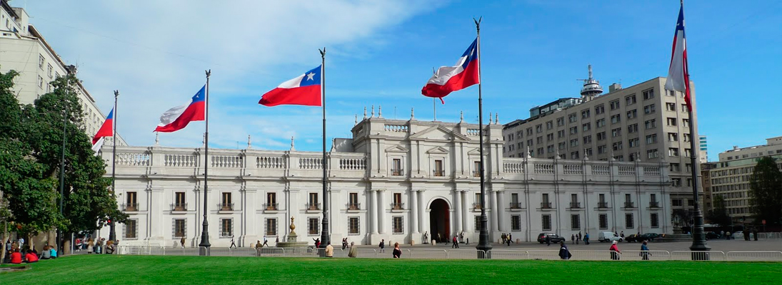 Septiembre, Fuerzas Armadas y Carabineros